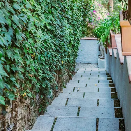 Casa Silvana, - Relaxando En El