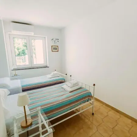 Casa Silvana, - Relaxando En El Prázdninový dům Capri