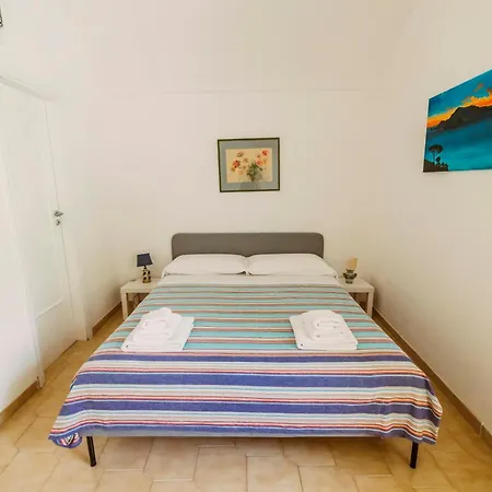 Casa Silvana, - Relaxando En El Capri