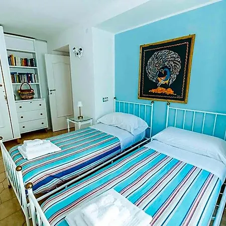 Casa Silvana, - Relaxando En El * Capri